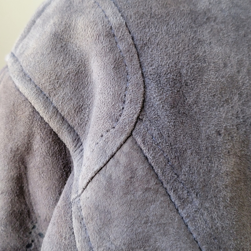 Leather jacket - Picture 4 of 7